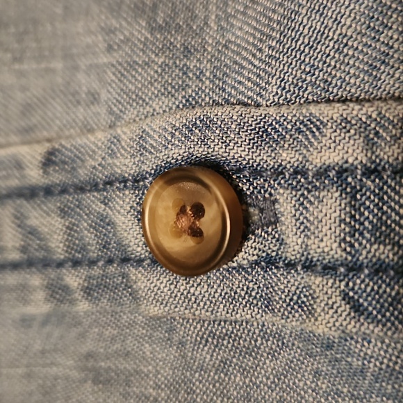 American Eagle Button-Up Top - Size Small - Picture 2 of 4